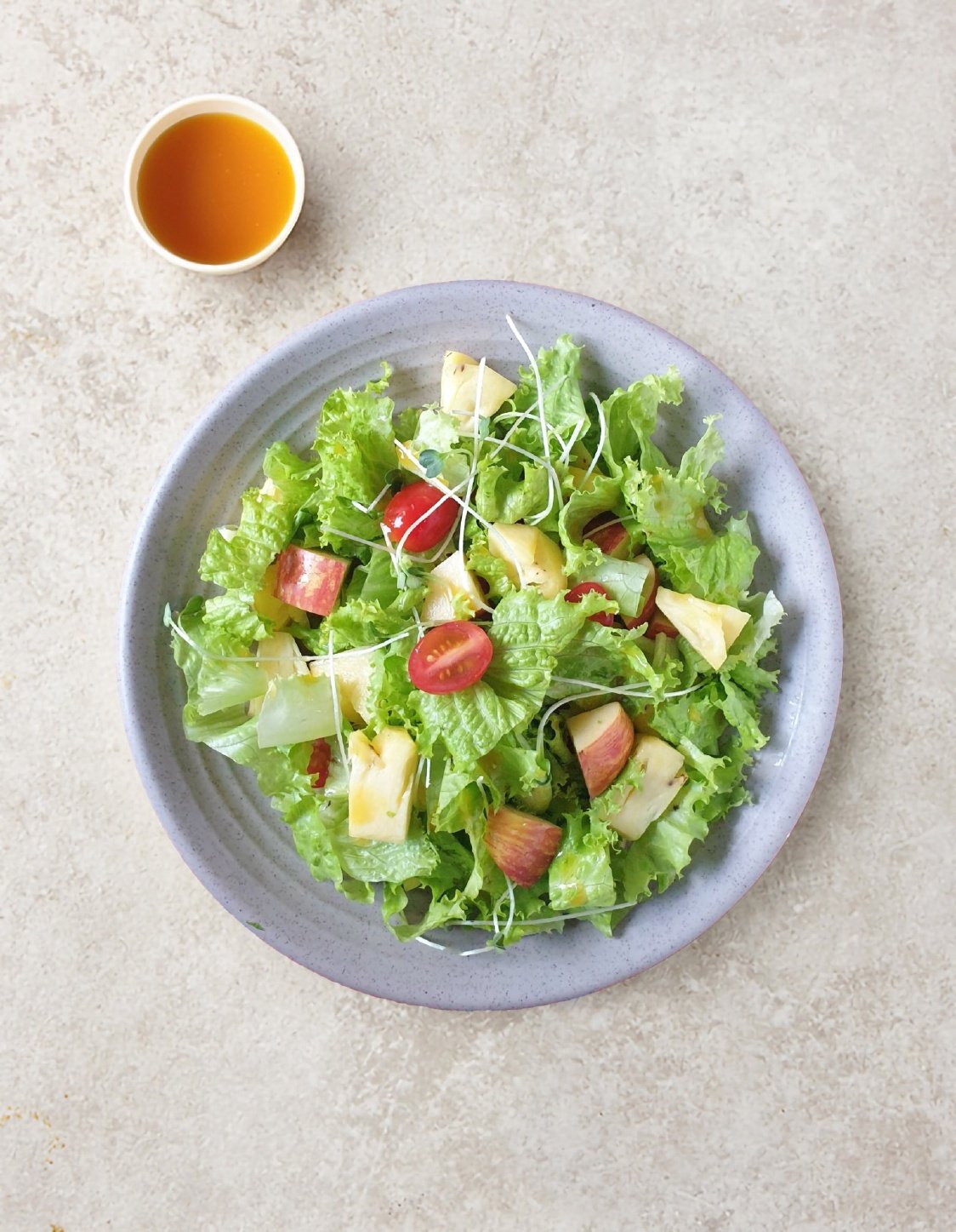 Salad Chanh Leo – Thanh Mát, Bùng Nổ Hương Vị Tại Nhà Hàng Giang Lan